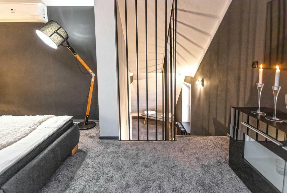 Apartment Charlie Прага Екстериор снимка